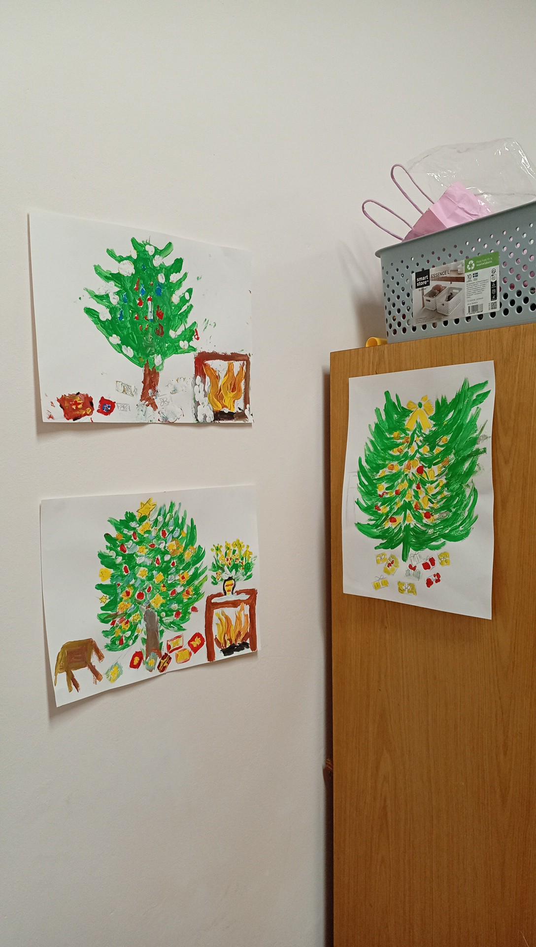 La peinture du sapin de Noël